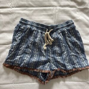 Mossimo Supply Co. Blue and White Patterned Shorts